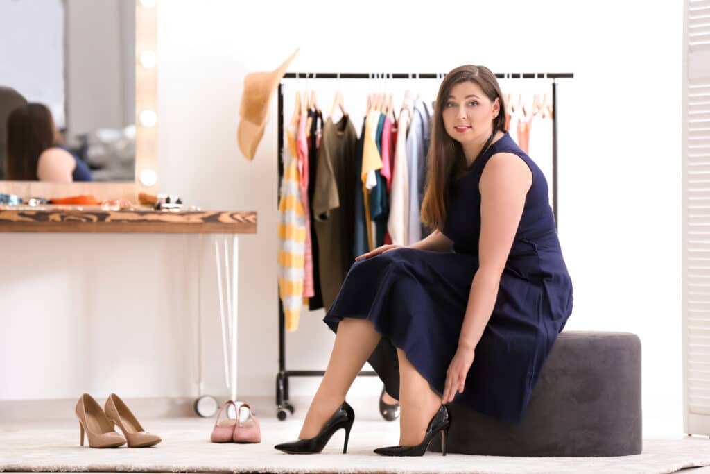 saltos plus size elegante
